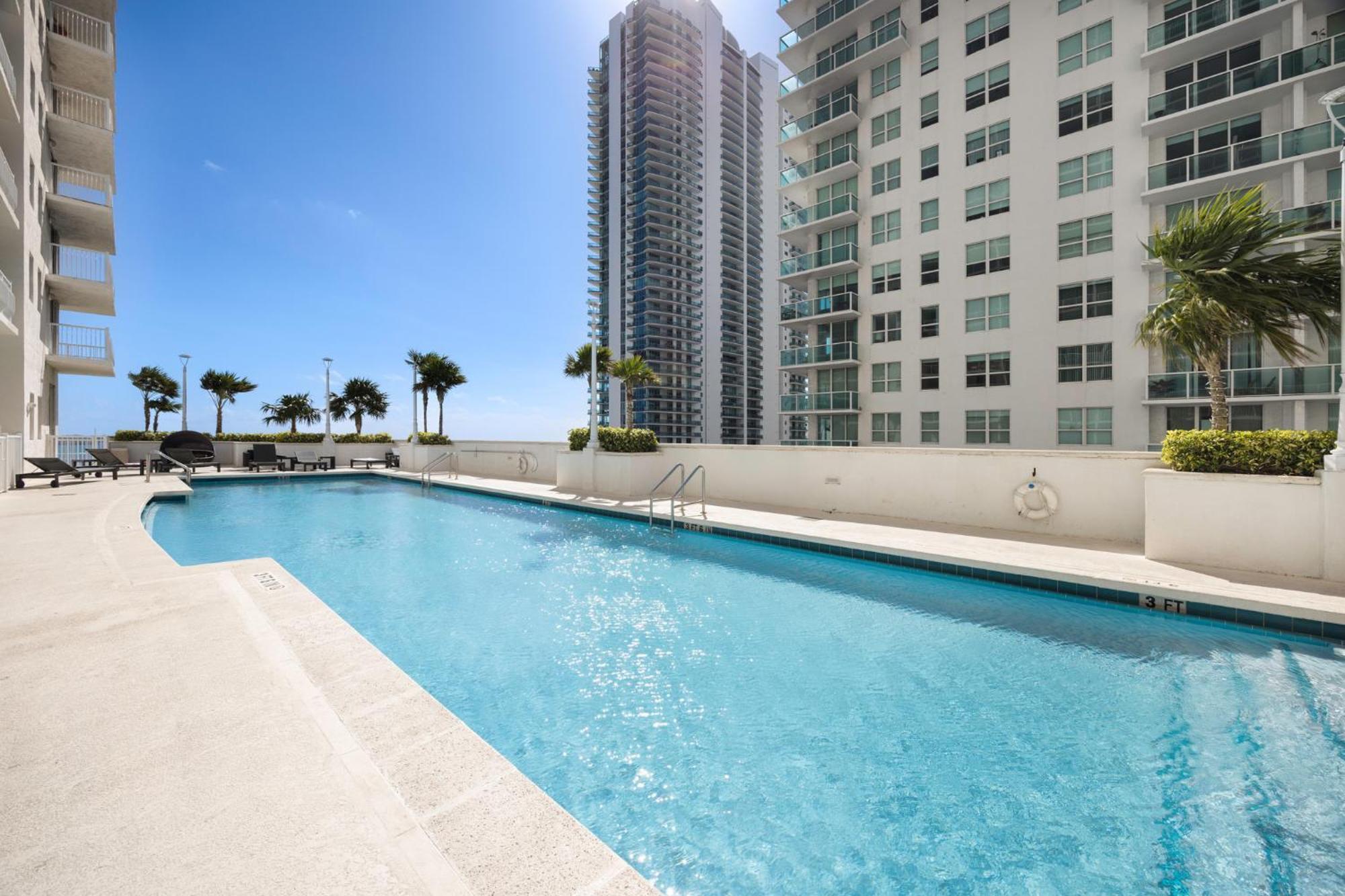 Studios In Brickell With Pool, Gym, Free Parking And Game Room Miami Exteriör bild