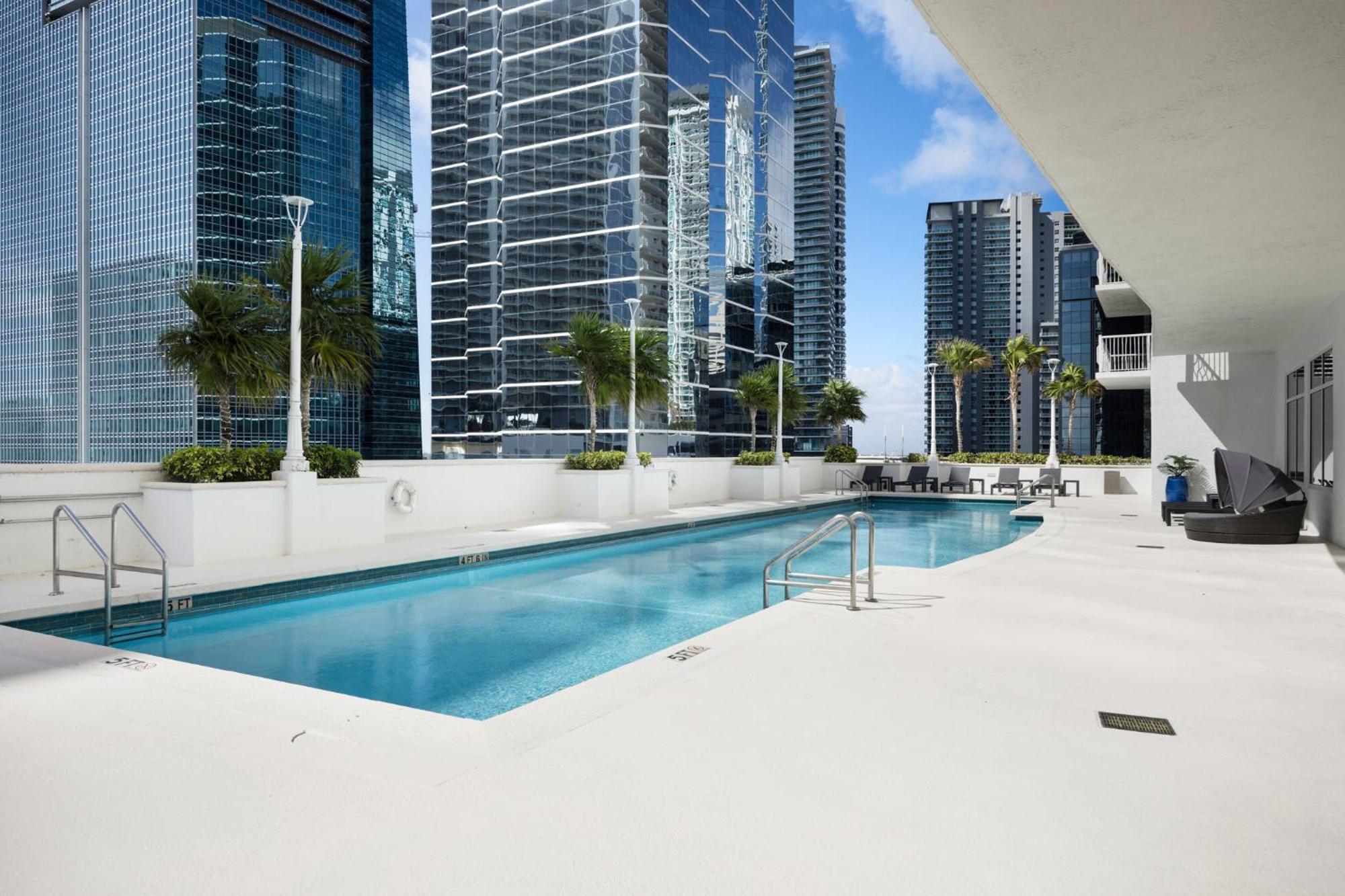 Studios In Brickell With Pool, Gym, Free Parking And Game Room Miami Exteriör bild